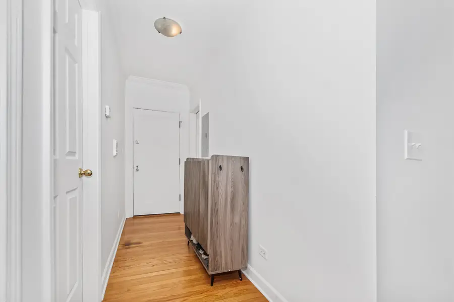 2514 W North Shore Avenue #1, Chicago, IL 60645 - #2