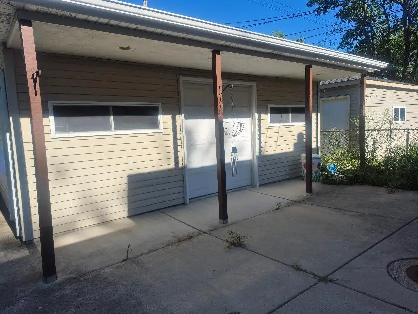 6705 N Sacramento Avenue, Chicago, IL 60645 - #2