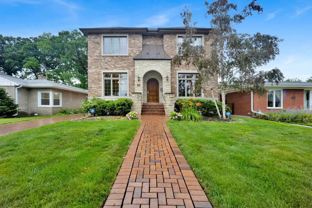 824 Shibley Avenue, Park Ridge, IL 60068 - #1