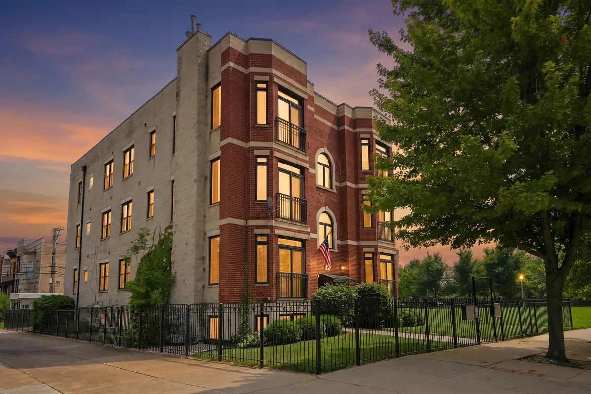 4135 S Vincennes Avenue #3N, Chicago, IL 60653 - #1