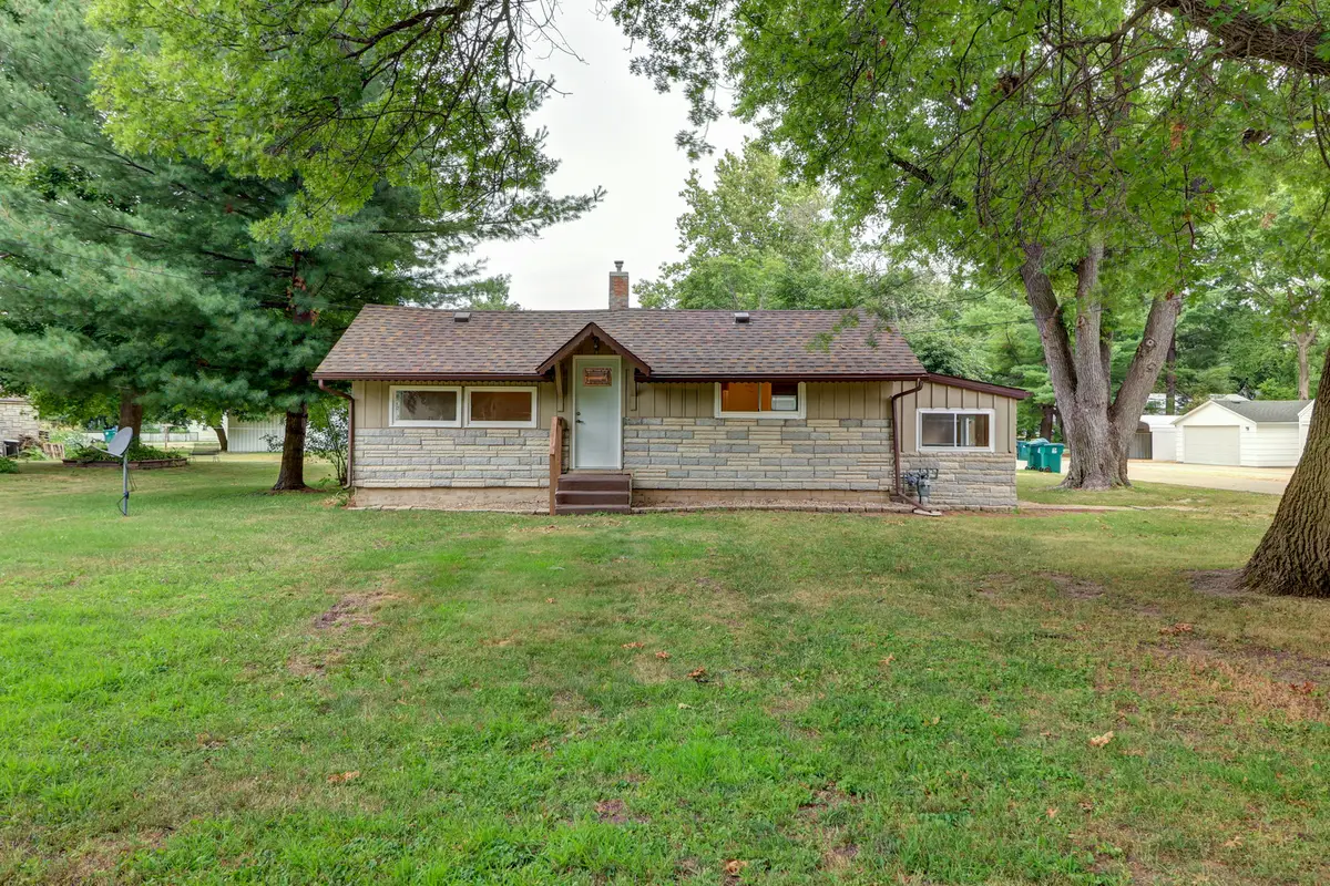 315 E Booth Street, Tampico, IL 61283 - #1