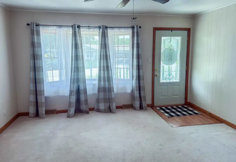 108 Larkspur Drive, Catlin, IL 61817 - #2