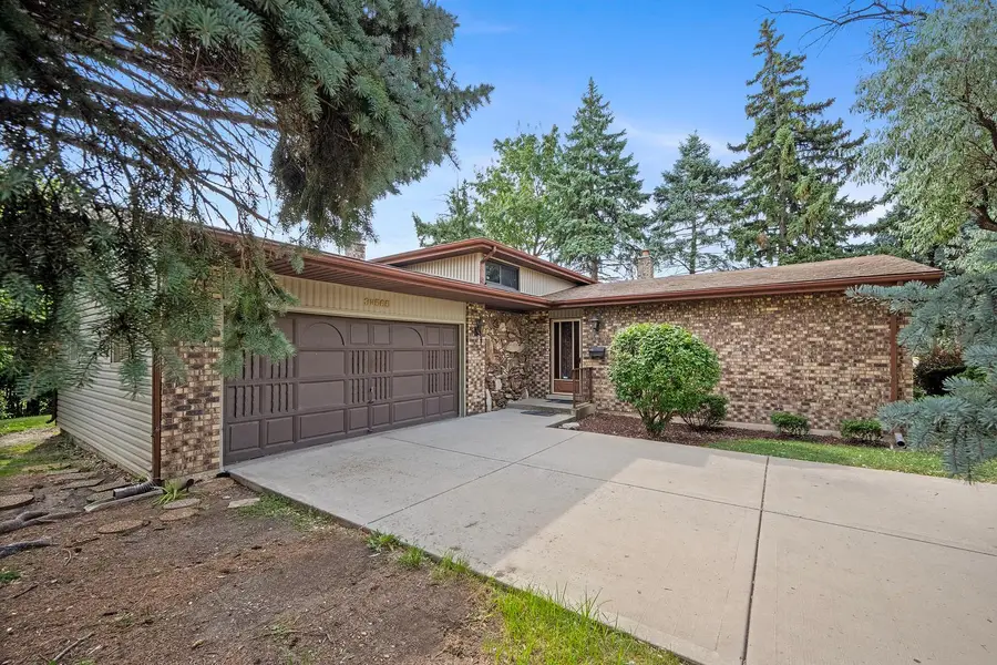 3N565 Crown Road, Elmhurst, IL 60126 - #3
