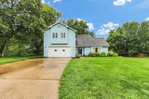 1207 Southwood Drive, Mahomet, IL 61853