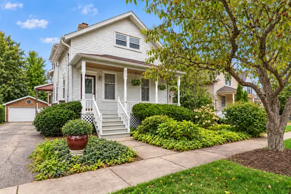 693 Cherry Avenue, Lake Forest, IL 60045
