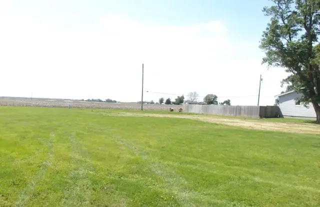 431 S Seymour Street, Oakwood, IL 61858 - #2