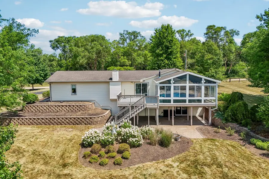 6797 Manchester Road, South Beloit, IL 61080 - #2
