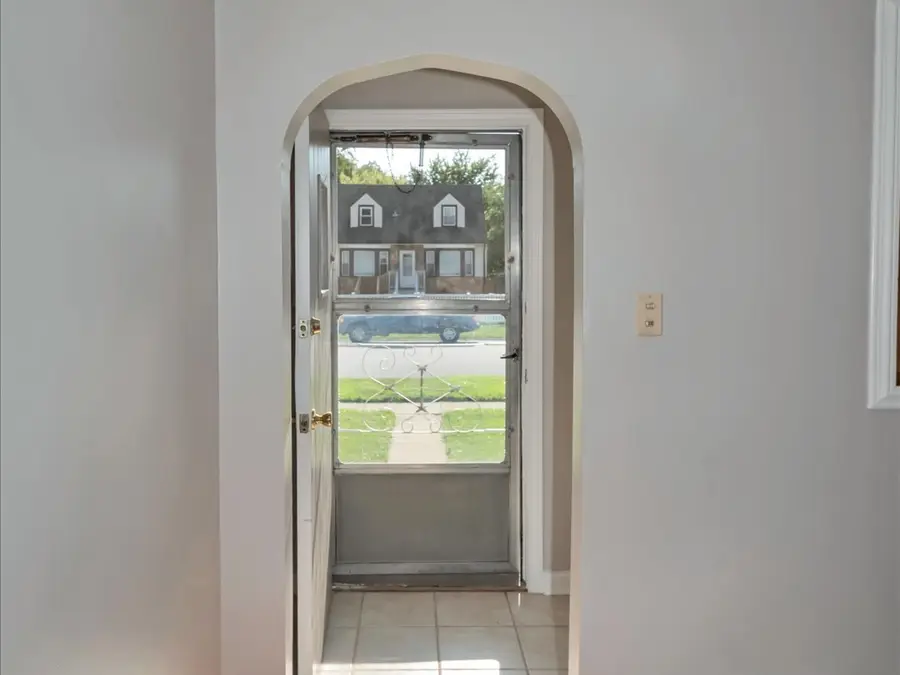 14624 S Albany Avenue, Posen, IL 60469 - #3