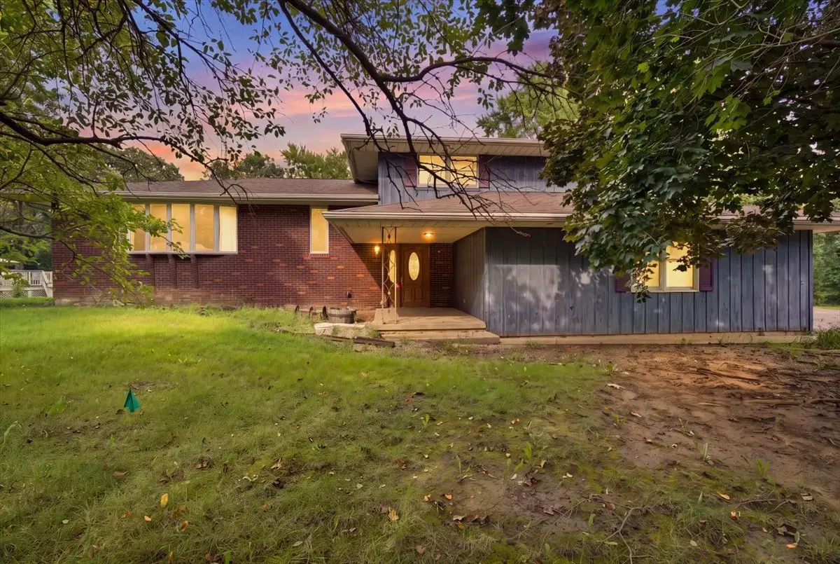 13 Timber Ridge Drive, Fairbury, IL 61739 - #1