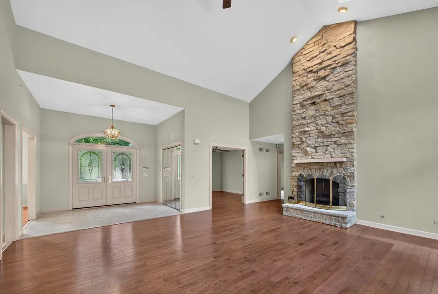 4638 Twin Lakes Lane, Long Grove, IL 60047 - #3