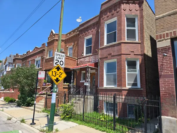 3103 N Kedzie Avenue, Chicago, IL 60618