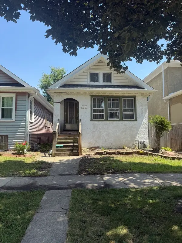 1445 Wenonah Avenue, Berwyn, IL 60402