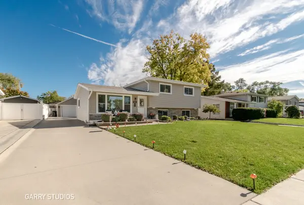 441 S Yale Avenue, Addison, IL 60101