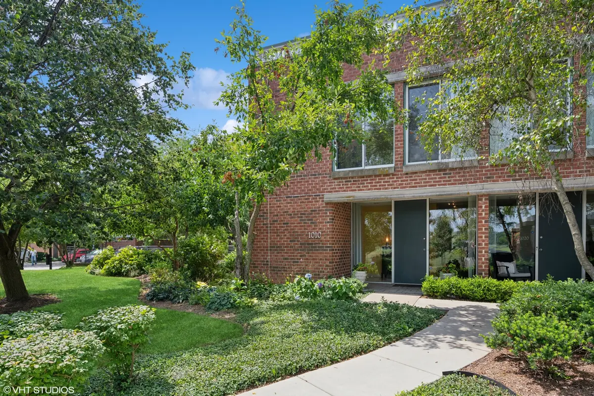 1010 Arbor Lane, Northfield, IL 60093 - #1