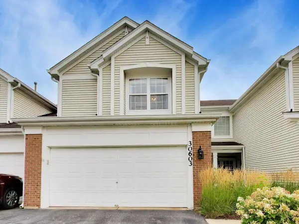 30603 Mccormick Lane #30603, Warrenville, IL 60555