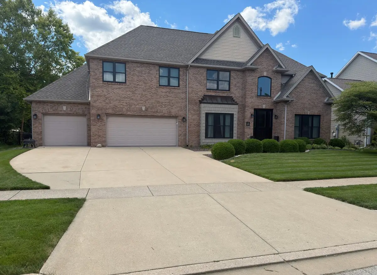 13 Knollbrook Court, Bloomington, IL 61705 - #1