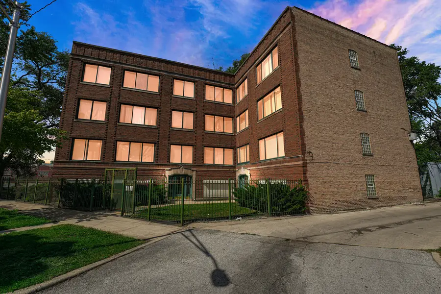 8008 S Ridgeland Avenue #2A, Chicago, IL 60617 - #3