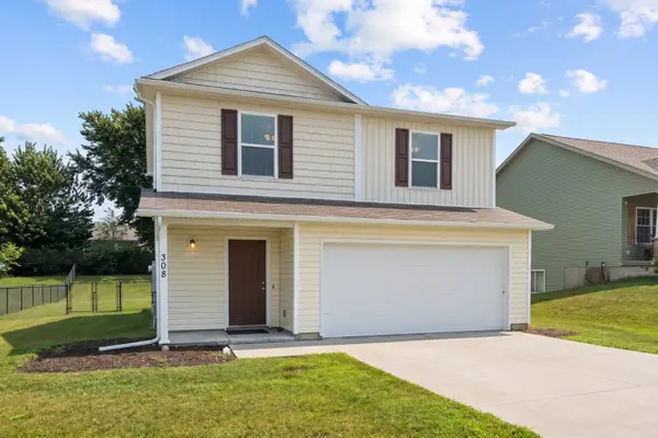 308 14th Avenue, De Witt, IA 52742