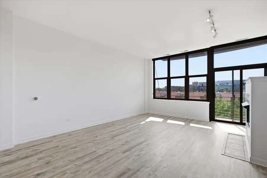 15 S Throop Street #402, Chicago, IL 60607 - #3