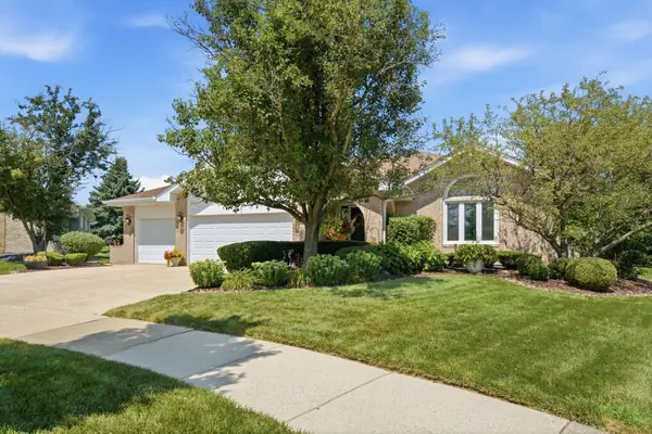 17646 Crestview Court, Orland Park, IL 60467