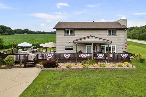 1814 Big Island Parkway, Rock Island, IL 61201
