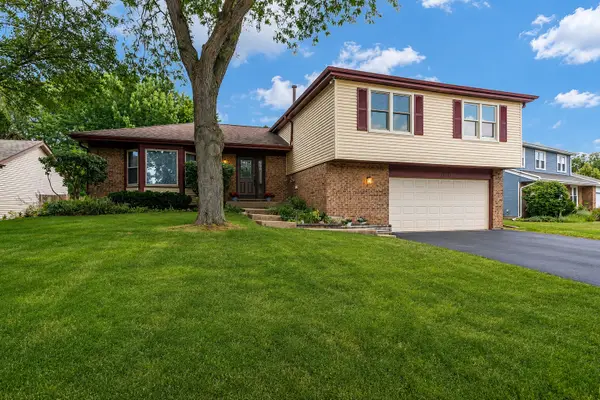 1434 Coral Reef Way, Lake Zurich, IL 60047