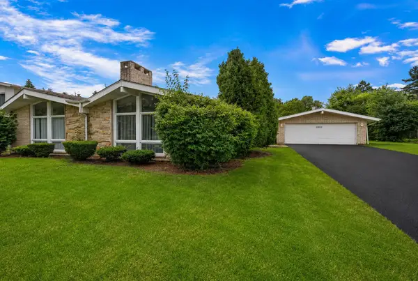 11013 Terrace Lane, Hillside, IL 60162