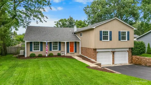 26W380 Blair Street, Winfield, IL 60190
