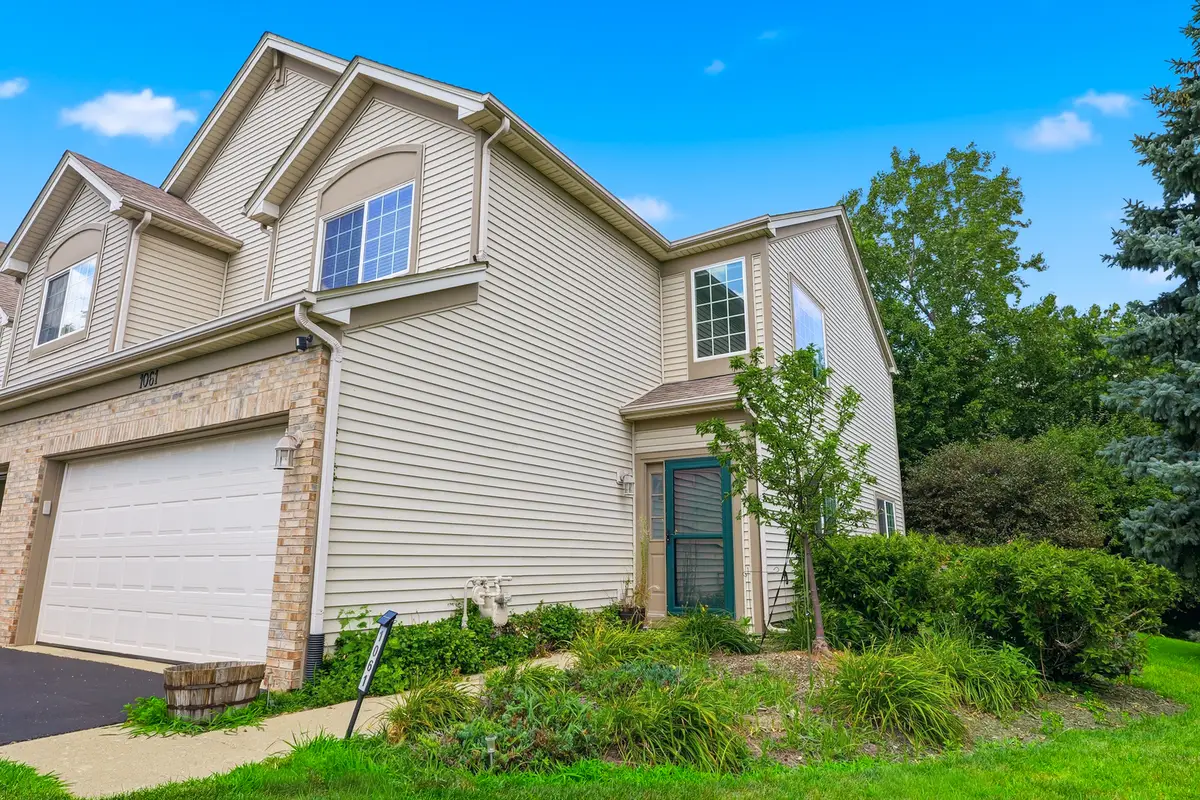 1061 Woodview Court, Aurora, IL 60502 - #1