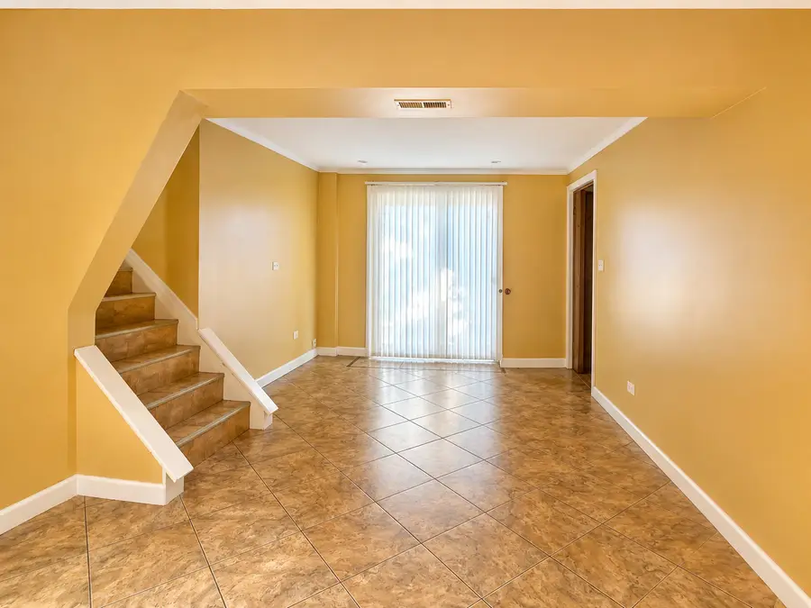 20018 Lakewood Avenue, Lynwood, IL 60411 - #3