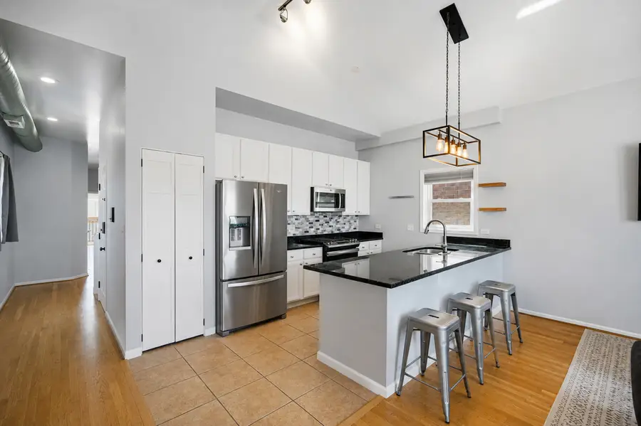 1267 N Honore Street #3, Chicago, IL 60622 - #3