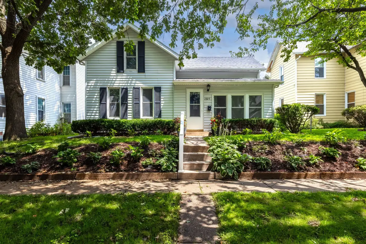 2329 Farnam Street, Davenport, IA 52803 - #1