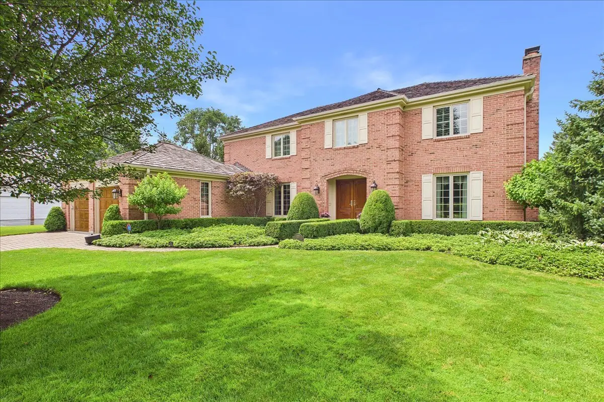 120 W Blackthorn Lane, Lake Forest, IL 60045 - #1