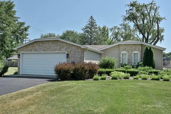 604 Bally Road, McHenry, IL 60050