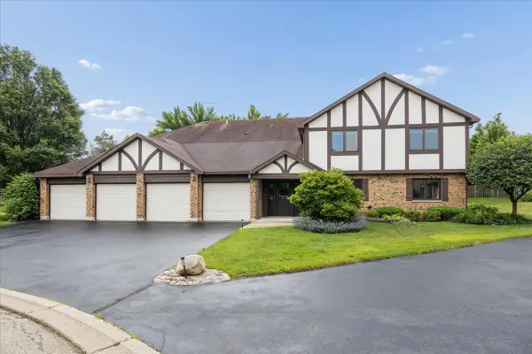 546 Banyon Lane, La Grange, IL 60525