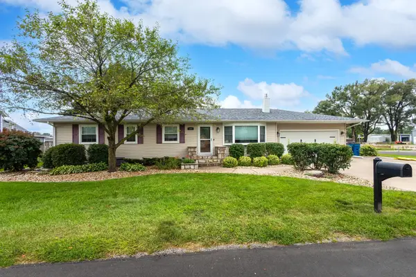 125 W. Orphed Street, Blue Grass, IA 52726