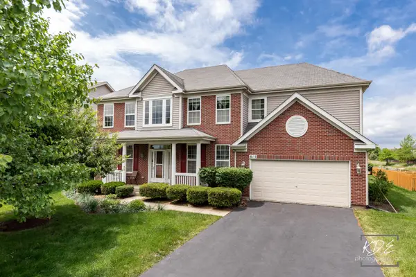 815 Preston Lane, Oswego, IL 60543