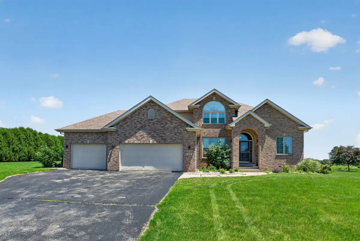 129 Titleist Trail, Poplar Grove, IL 61065 - #1