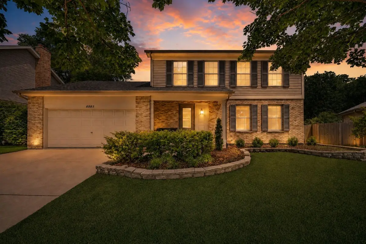8885 Dryden Street, Woodridge, IL 60517 - #1