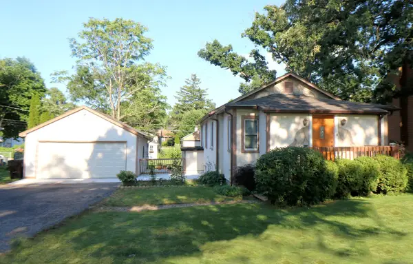 3116 Cedar Terrace, Island Lake, IL 60042