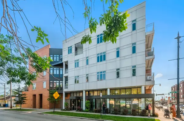 4770 N Manor Avenue #304, Chicago, IL 60625