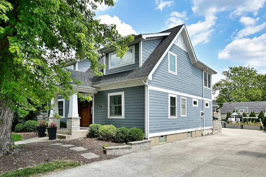 685 S Saylor Avenue, Elmhurst, IL 60126 - #3