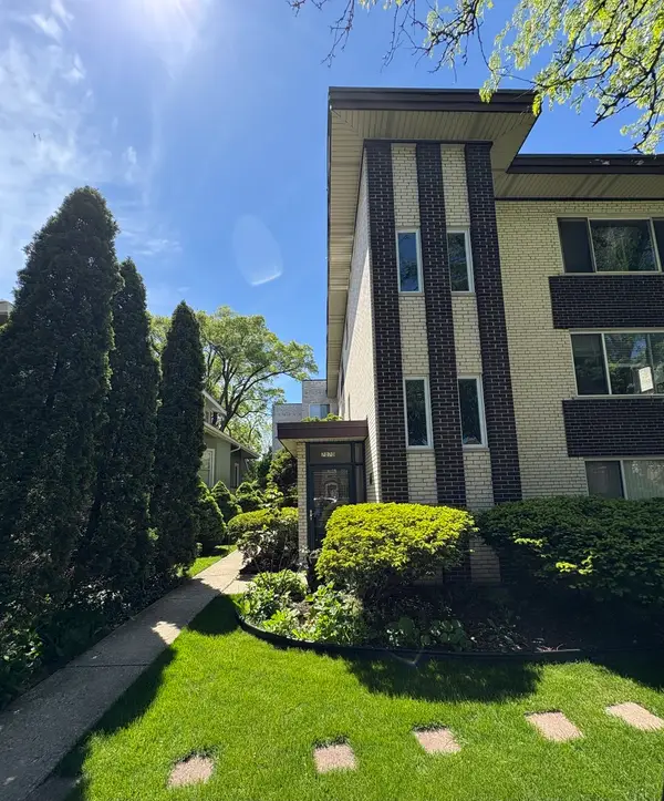 7070 N Ridge Boulevard #1B, Chicago, IL 60645