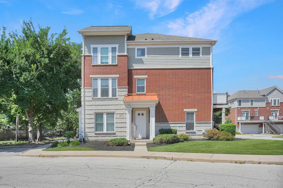 2112 S Crambourne Way #6-6, Arlington Heights, IL 60005 - #1