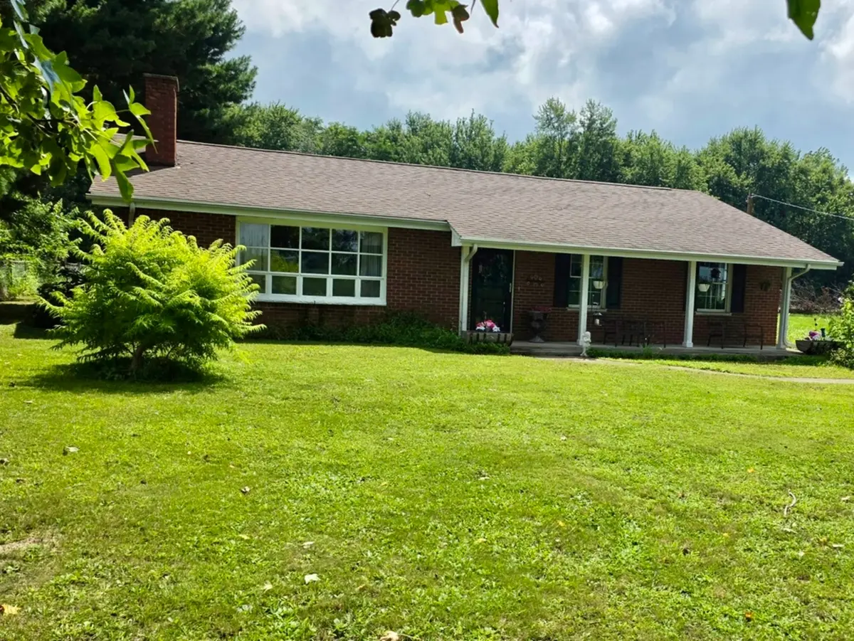 2646 N Farmingdale Road, Pleasant Plains, IL 62677 - #1