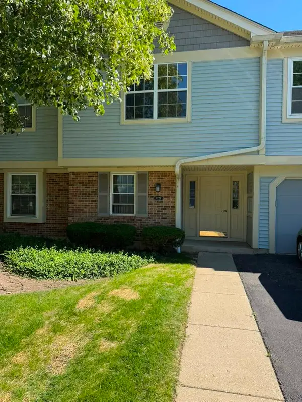 1228 Bradwell Lane #D, Mundelein, IL 60060