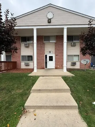 690 Marilyn Avenue #206, Glendale Heights, IL 60139