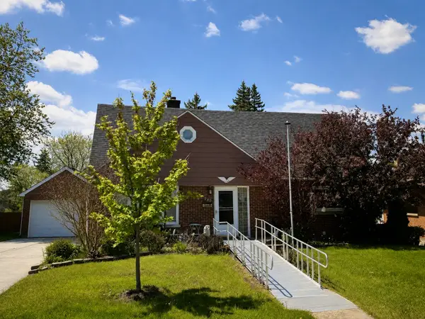 842 N Memorial Drive, Chicago Heights, IL 60411