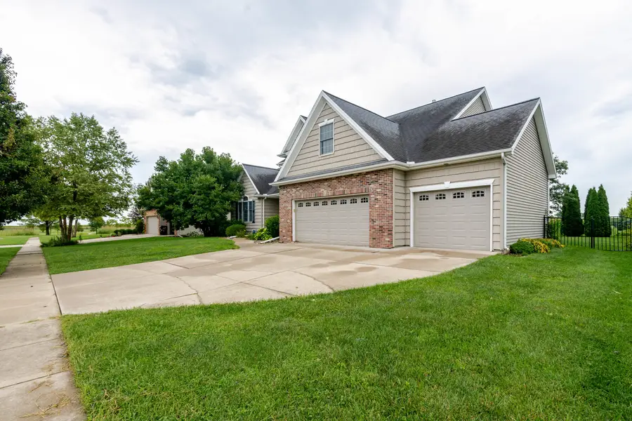3913 Baywood Road, Bloomington, IL 61705 - #3