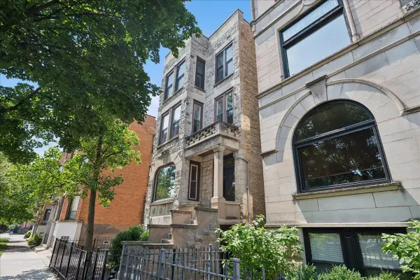 3614 N Fremont Street #3, Chicago, IL 60613